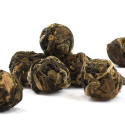 Lychee Gold Dragon Pearl – fekete tea